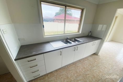 Property photo of 24 Jabiru Street Green Valley NSW 2168