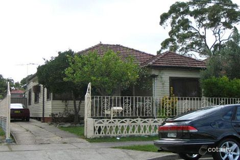 18 Mcpherson Ave, Punchbowl, NSW 2196