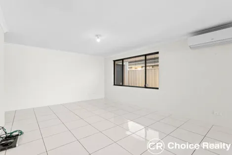 Property photo of 90 Fennell Crescent Wattle Grove WA 6107
