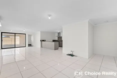 Property photo of 90 Fennell Crescent Wattle Grove WA 6107