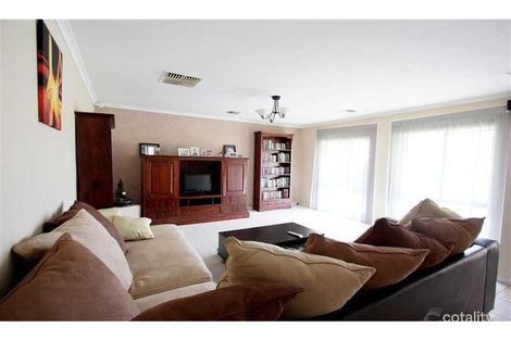 Property photo of 106 Kaloona Drive Bourkelands NSW 2650