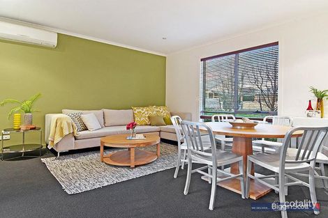 Property photo of 2 Foreman Way Maidstone VIC 3012