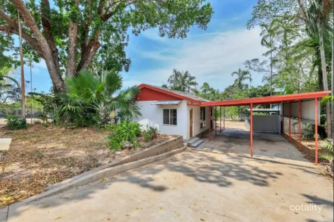 Property photo of 24 Matthews Road Malak NT 0812