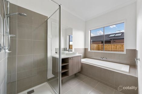 Property photo of 16 Juniper Grove Rockbank VIC 3335