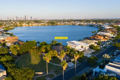 72 Sir Bruce Small Bvd, Benowa, QLD 4217