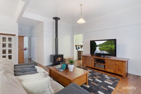 Property photo of 28 Fourth Street Seahampton NSW 2286