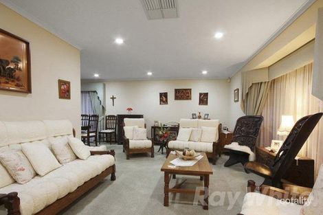 Property photo of 79 Thomas Mitchell Drive Endeavour Hills VIC 3802