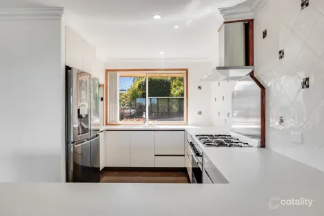 Property photo of 21 Treeline Drive Gowrie Junction QLD 4352