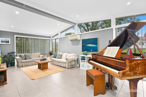 Property photo of 15 Williams Crescent Russell Vale NSW 2517