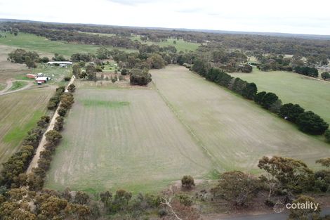 98 Murray Rd, Carapooee, VIC 3477