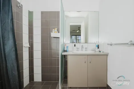 Property photo of 16 Paludosa Link Banksia Grove WA 6031
