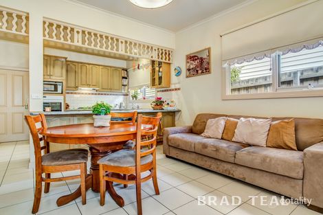 Property photo of 22 Grundy Grove Pascoe Vale South VIC 3044