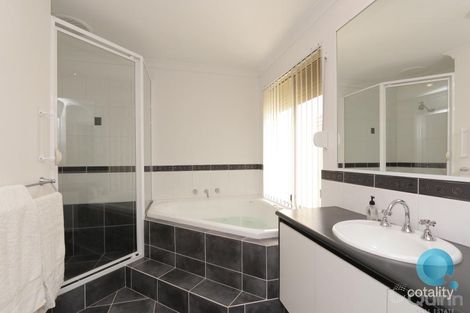 Property photo of 12 Mount Park Way Canning Vale WA 6155