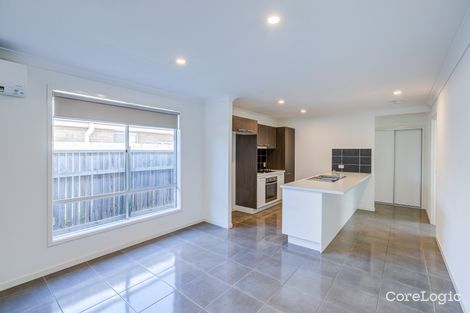 Property photo of 80 Napier Circuit Silkstone QLD 4304