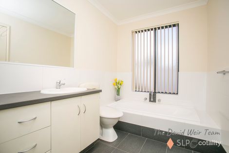 Property photo of 15A Montrose Way Nollamara WA 6061