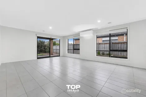 Property photo of 6 Whinstone Avenue Clyde VIC 3978
