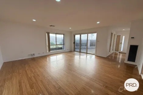 Property photo of 2 Dundalli Street Bonner ACT 2914