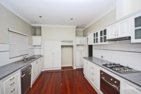 Property photo of 23 Clyde Road Menora WA 6050