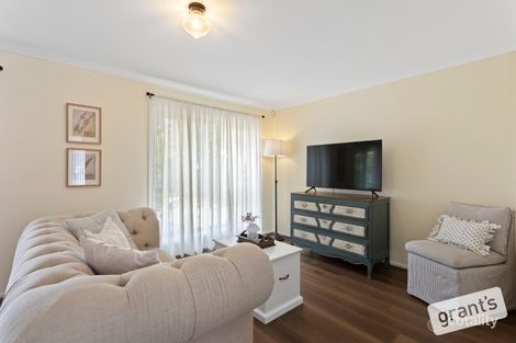 Property photo of 4 Joshua Court Narre Warren VIC 3805