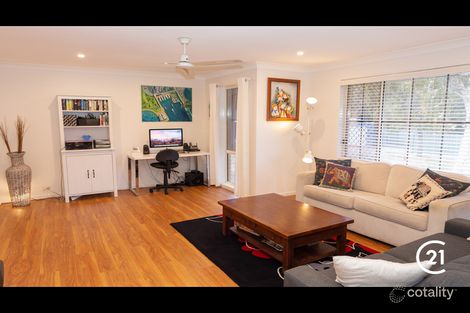 Property photo of 30 Kirri Avenue Petrie QLD 4502