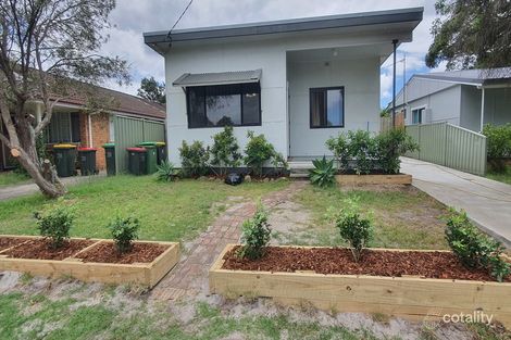 15 Mackenzie Ave, Woy Woy, NSW 2256