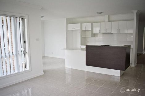 Property photo of 22 Farrier Crescent Hamlyn Terrace NSW 2259