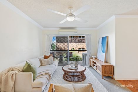 Property photo of 3/76 Kitchener Street Coorparoo QLD 4151