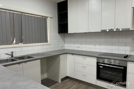 Property photo of 17 Harbutt Way Millars Well WA 6714