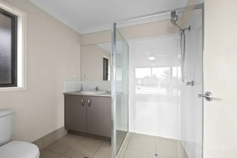 Property photo of 30 Bowerbird Street Deebing Heights QLD 4306