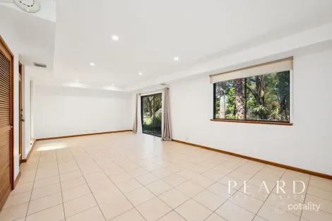 Property photo of 14 Princeton Court Thornlie WA 6108