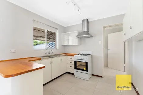Property photo of 33 O'Dell Street Thornlie WA 6108