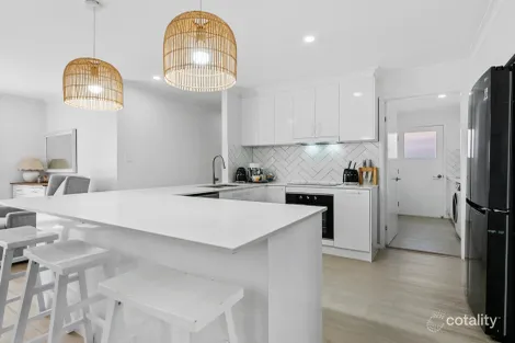 Property photo of 2 Bards Court Nerang QLD 4211