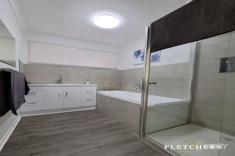 Property photo of 4 Rialto Avenue Cranbourne North VIC 3977