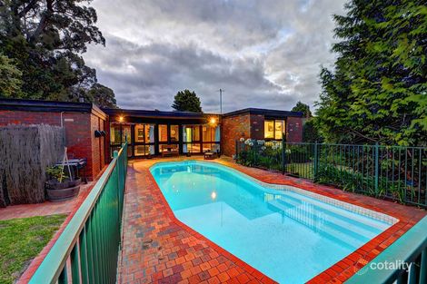 21 Regency Dr, Mount Clear, VIC 3350