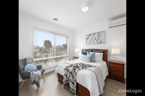 Property photo of 14 Wickford Road Tarneit VIC 3029
