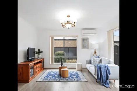 Property photo of 14 Wickford Road Tarneit VIC 3029