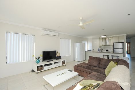 Property photo of 9 Kroombit Terrace New Auckland QLD 4680
