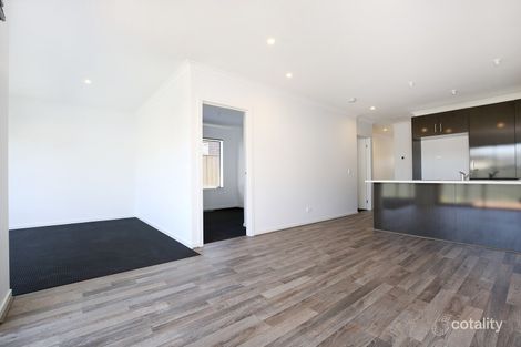 Property photo of 18 Deerbrook Circuit Wollert VIC 3750