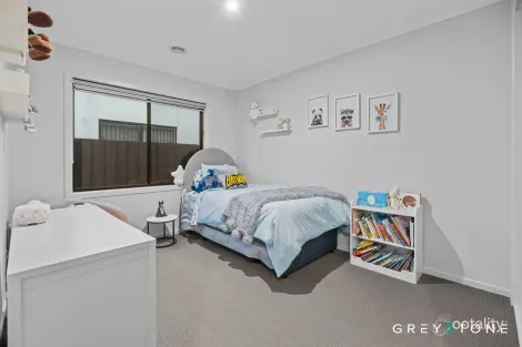 Property photo of 18 Cascade Drive Aintree VIC 3336