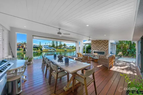 Property photo of 20 Claymore Crescent Bundall QLD 4217