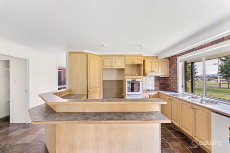 Property photo of 12 McKim Road Gisborne VIC 3437