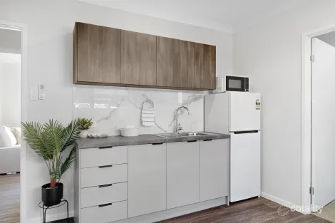 33 Berrimilla St, Manly West, QLD 4179