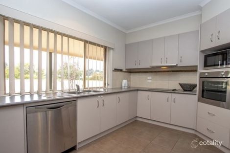 Property photo of 2/37 Somerset Crescent Mansfield VIC 3722