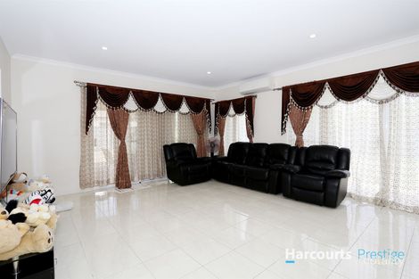 Property photo of 31 Archdale Loop Piara Waters WA 6112