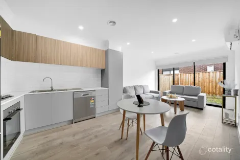 Property photo of 48 Hurst Drive Tarneit VIC 3029
