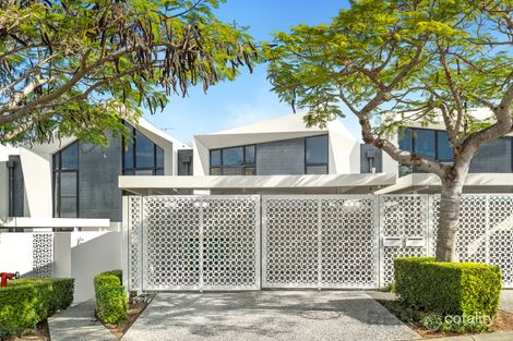 67 Peninsula Dr, Robina, QLD 4226