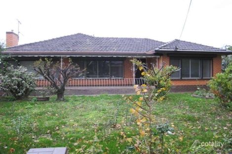 Property photo of 32 Grant Street Bacchus Marsh VIC 3340