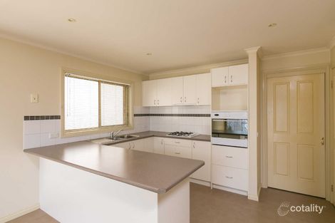 Property photo of 2/16 Carpenter Street Kangaroo Flat VIC 3555