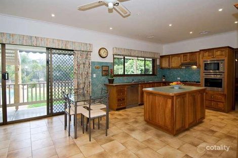 Property photo of 25 Dobell Drive Eltham VIC 3095