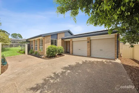 Property photo of 6 Newton Place Blue Haven NSW 2262